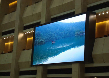 กันน้ำ P8mm จอแสดงผล LED วิดีโอกลางแจ้งโฆษณาอิเล็กทรอนิกส์แสดง 7000cd / sqm