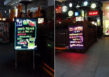 ร้านเมนูกระพริบกระดานเขียน LED ที่มีพื้นผิว arcylic สำหรับการโฆษณา 60 × 80cm