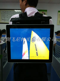 มือถือซูเปอร์มาร์เก็ต 22 &quot;กระเป๋าเป้สะพายหลัง Digital Advertising แสดง / ป้าย Digital Outdoor