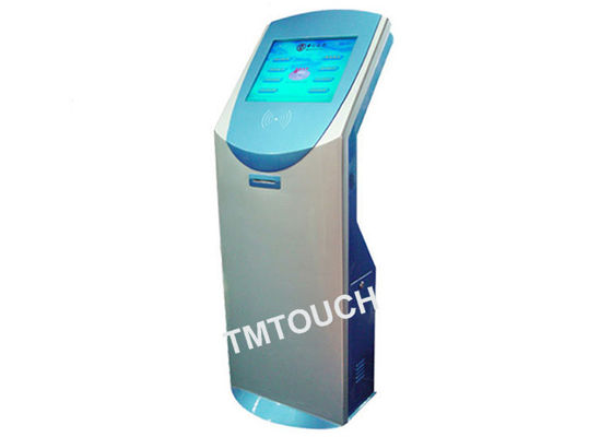 สนามบินคอมพิวเตอร์ 17inch ข้อมูลอินเตอร์แอคที Kiosk i3CPU มินิ